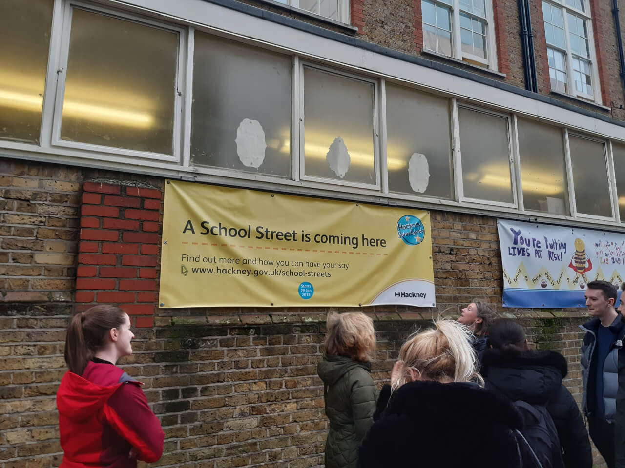 Hackney hosts School Streets workshop for HSE partners