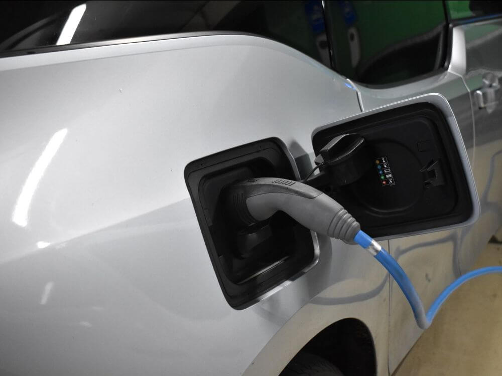 EFLES: Capturing the opportunities in EV fleet charging